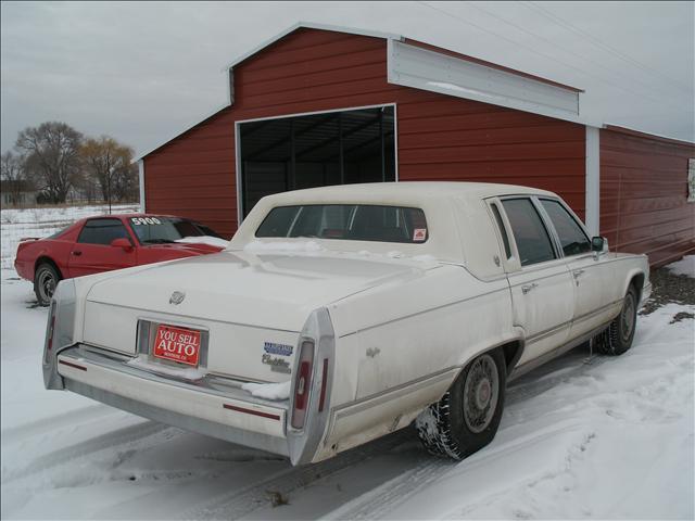 1992 Cadillac Brougham Unknown