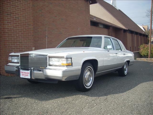 1992 Cadillac Brougham Base