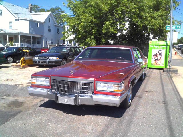 1992 Cadillac Brougham Base