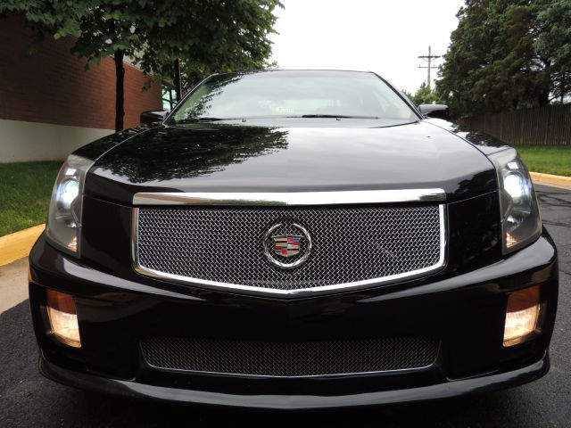 2006 Cadillac CTS-V CE Van