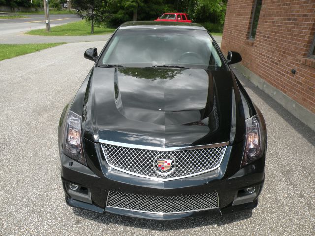 2009 Cadillac CTS-V CE Van