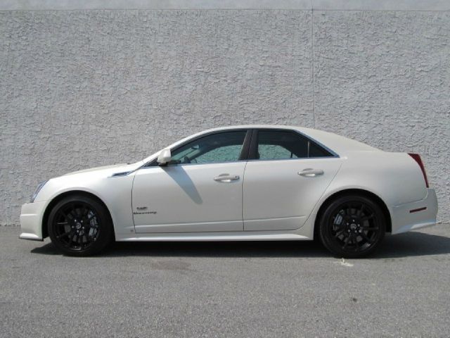 2009 Cadillac CTS-V CE Van