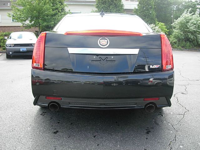 2011 Cadillac CTS-V CE Van