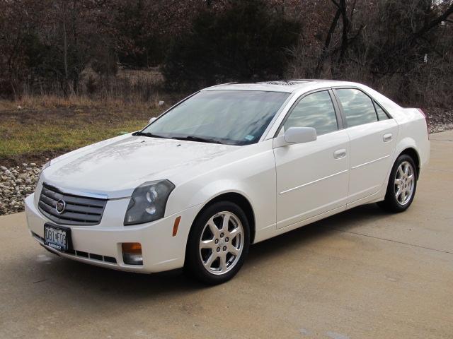 2003 Cadillac CTS HD 4X4 Laramie