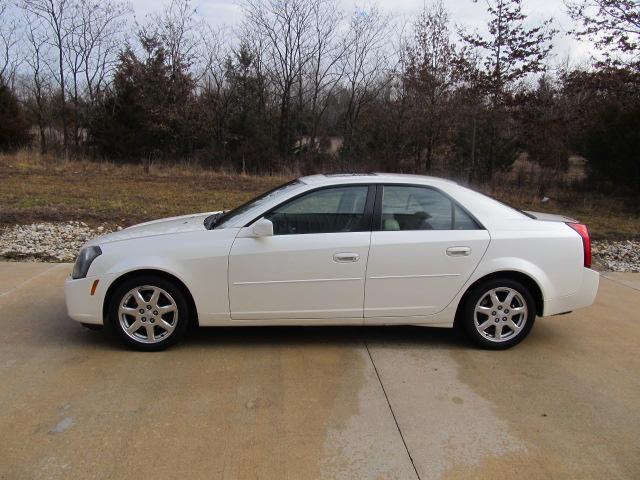 2003 Cadillac CTS HD 4X4 Laramie