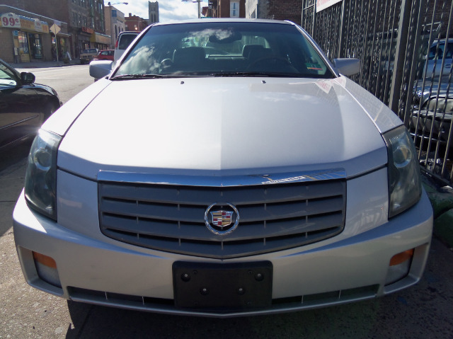 2003 Cadillac CTS Base