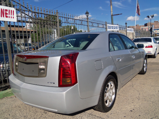 2003 Cadillac CTS Base