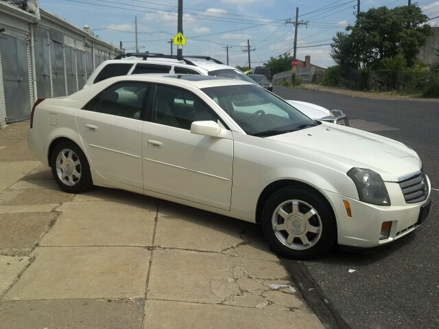 2003 Cadillac CTS Base