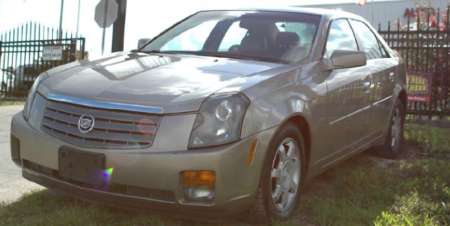 2004 Cadillac CTS Base