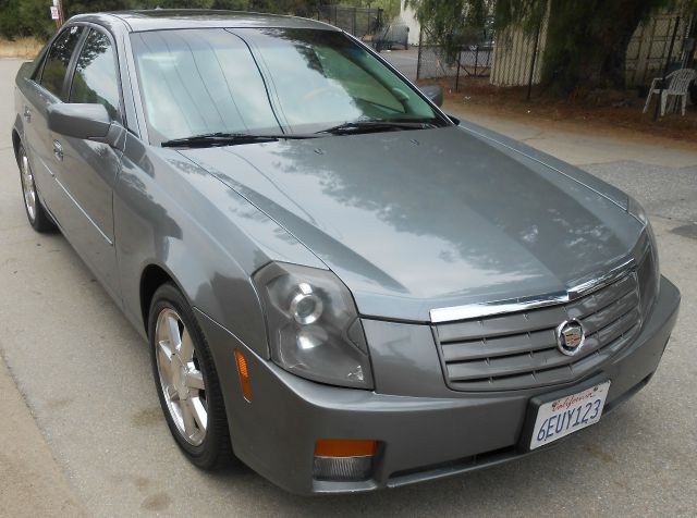 2004 Cadillac CTS Base