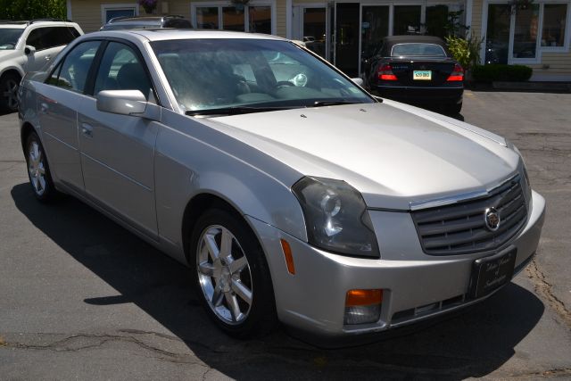 2004 Cadillac CTS Base