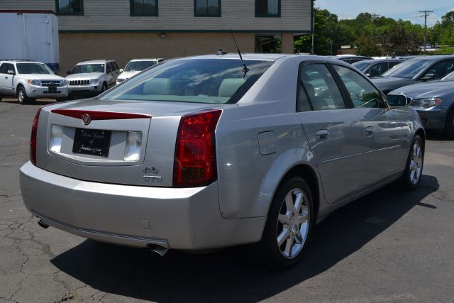 2004 Cadillac CTS Base