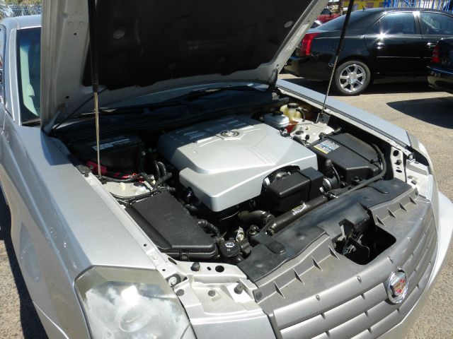 2004 Cadillac CTS Base