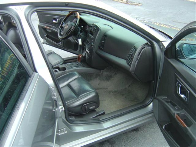 2004 Cadillac CTS Base