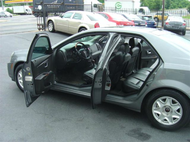 2004 Cadillac CTS Base