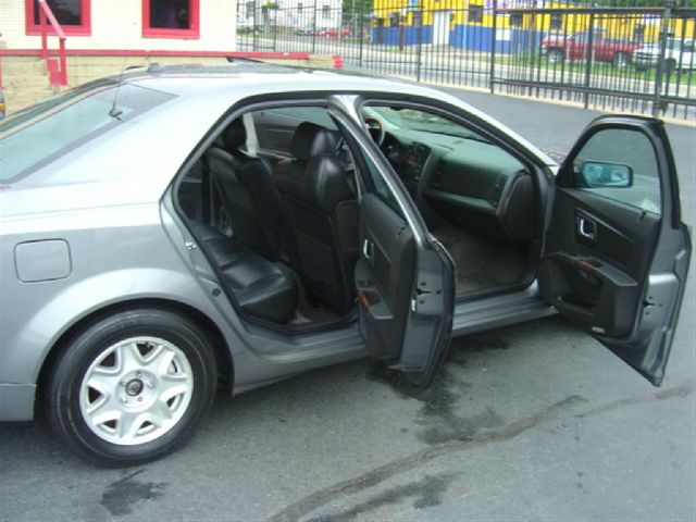 2004 Cadillac CTS Base