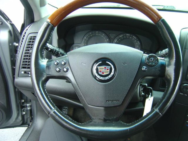 2004 Cadillac CTS Base