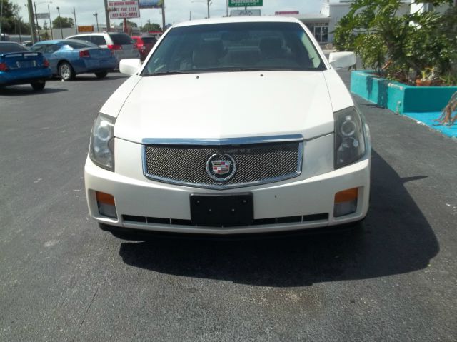 2004 Cadillac CTS Base