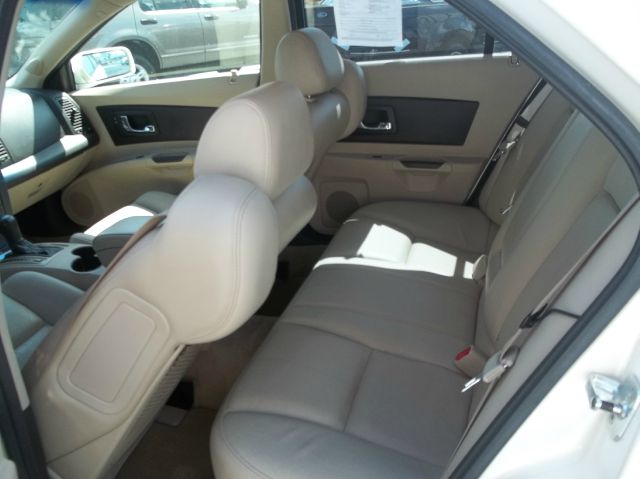 2004 Cadillac CTS Base