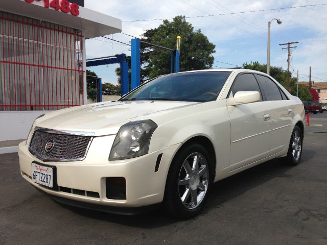 2004 Cadillac CTS Base