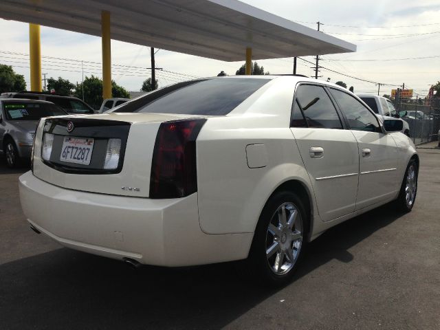 2004 Cadillac CTS Base