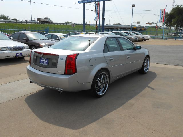 2004 Cadillac CTS Base