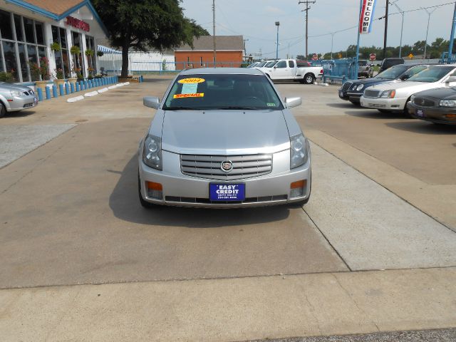 2004 Cadillac CTS Base