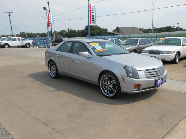 2004 Cadillac CTS Base