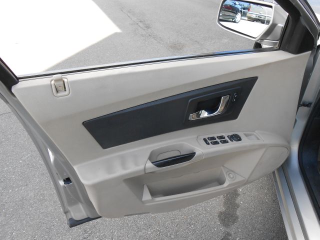 2004 Cadillac CTS Base