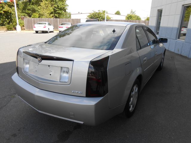 2004 Cadillac CTS Base