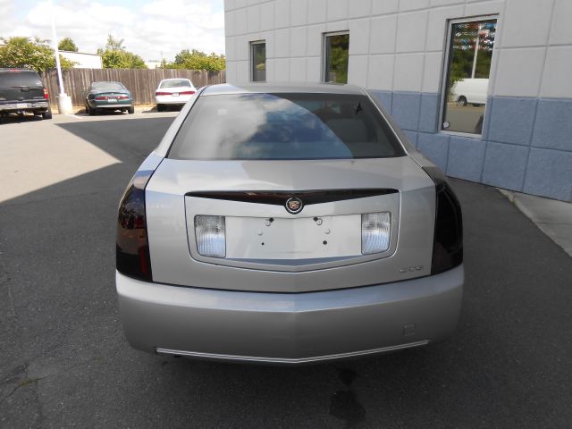 2004 Cadillac CTS Base