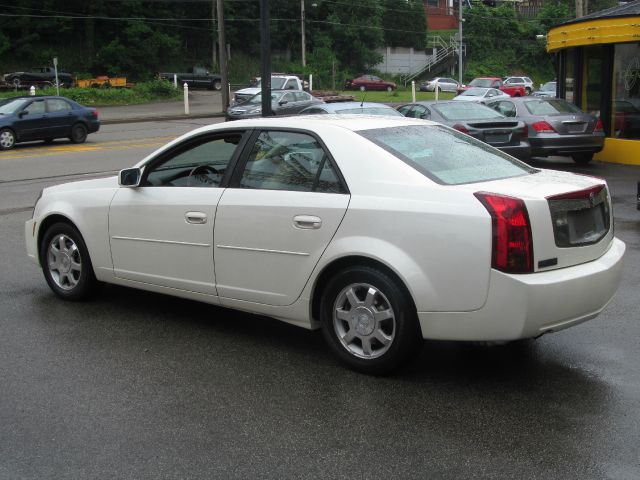 2004 Cadillac CTS Base