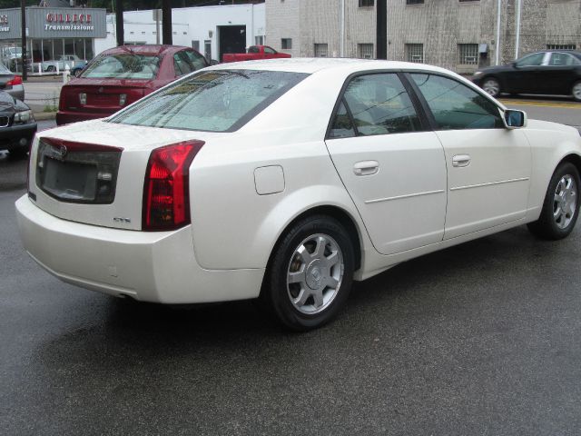 2004 Cadillac CTS Base