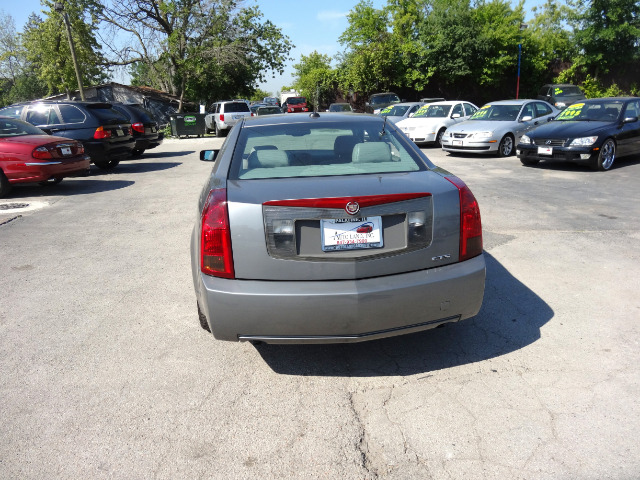 2004 Cadillac CTS Base