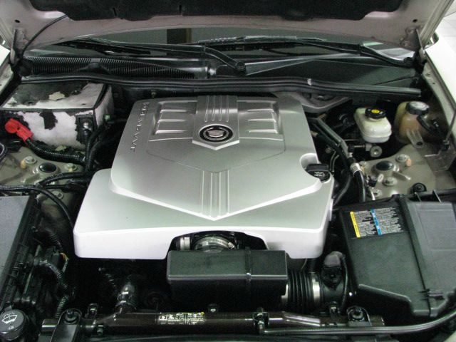 2004 Cadillac CTS Base