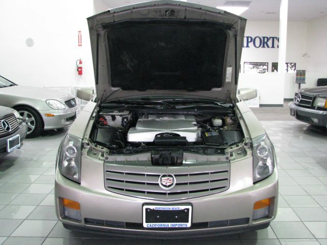 2004 Cadillac CTS Base