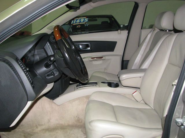 2004 Cadillac CTS Base