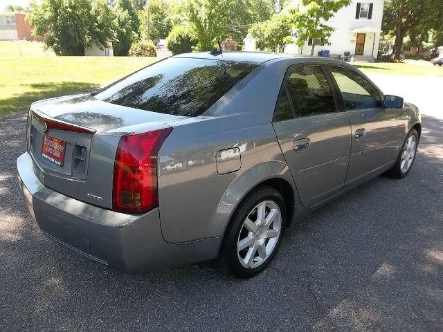 2004 Cadillac CTS Base