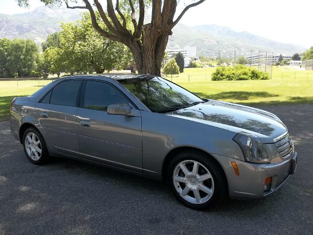 2004 Cadillac CTS Base