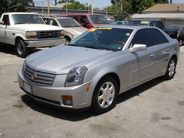 2004 Cadillac CTS Base