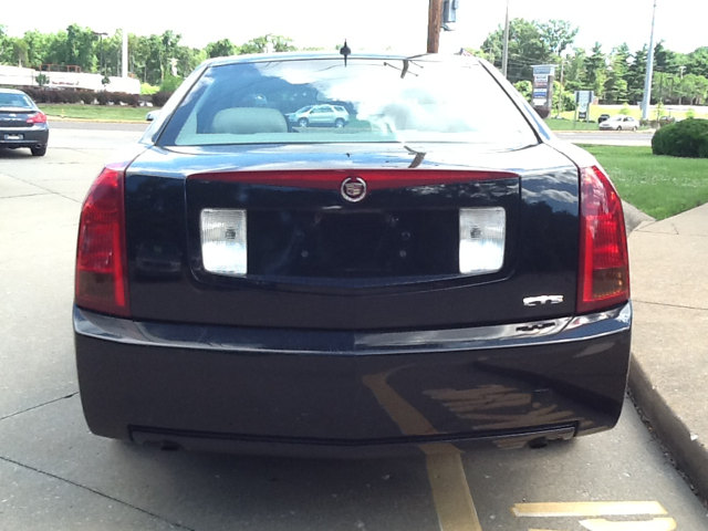 2005 Cadillac CTS Unknown