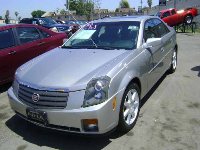 2005 Cadillac CTS Unknown