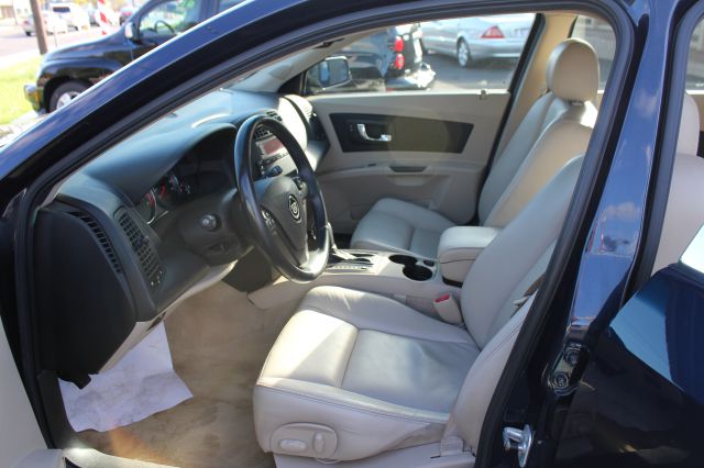 2005 Cadillac CTS Unknown