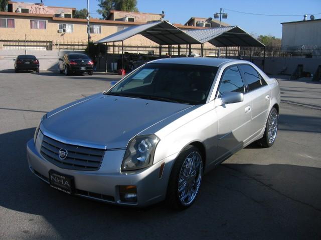 2005 Cadillac CTS Unknown