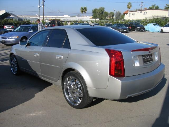 2005 Cadillac CTS Unknown