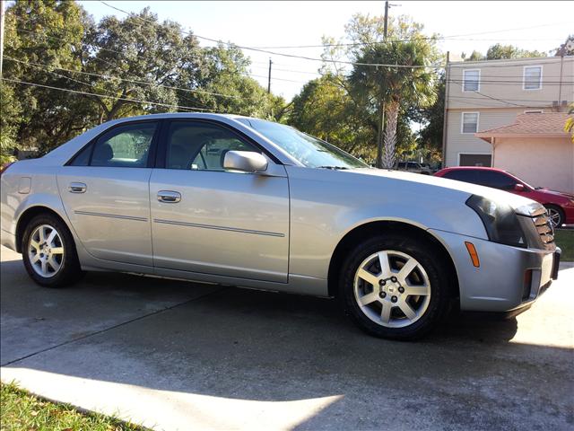 2005 Cadillac CTS Unknown