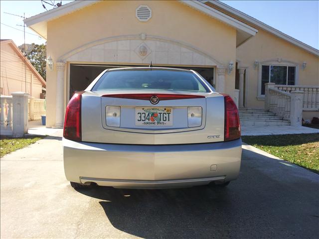 2005 Cadillac CTS Unknown