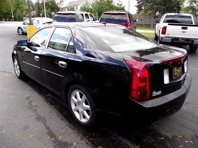 2005 Cadillac CTS Unknown