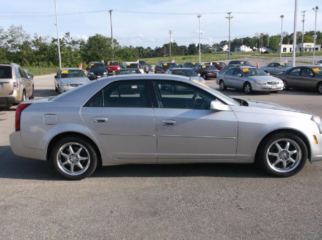 2005 Cadillac CTS Hybrid SUV