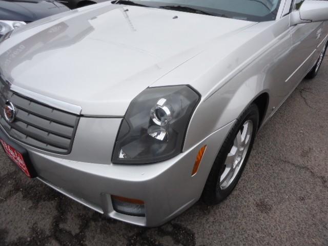 2006 Cadillac CTS Unknown